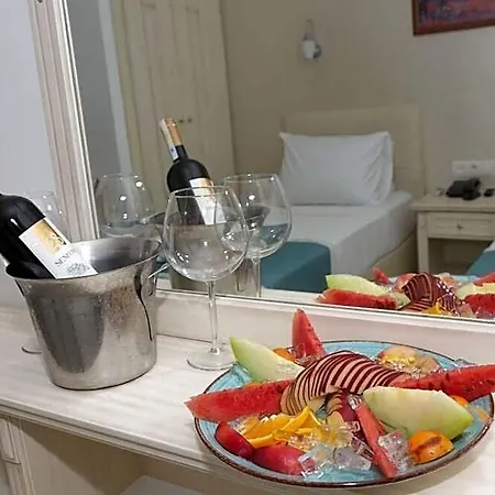 酒店 Geo 马尔马里斯